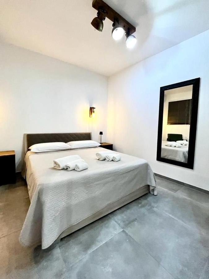 La Delizia Apartment Bari Bagian luar foto